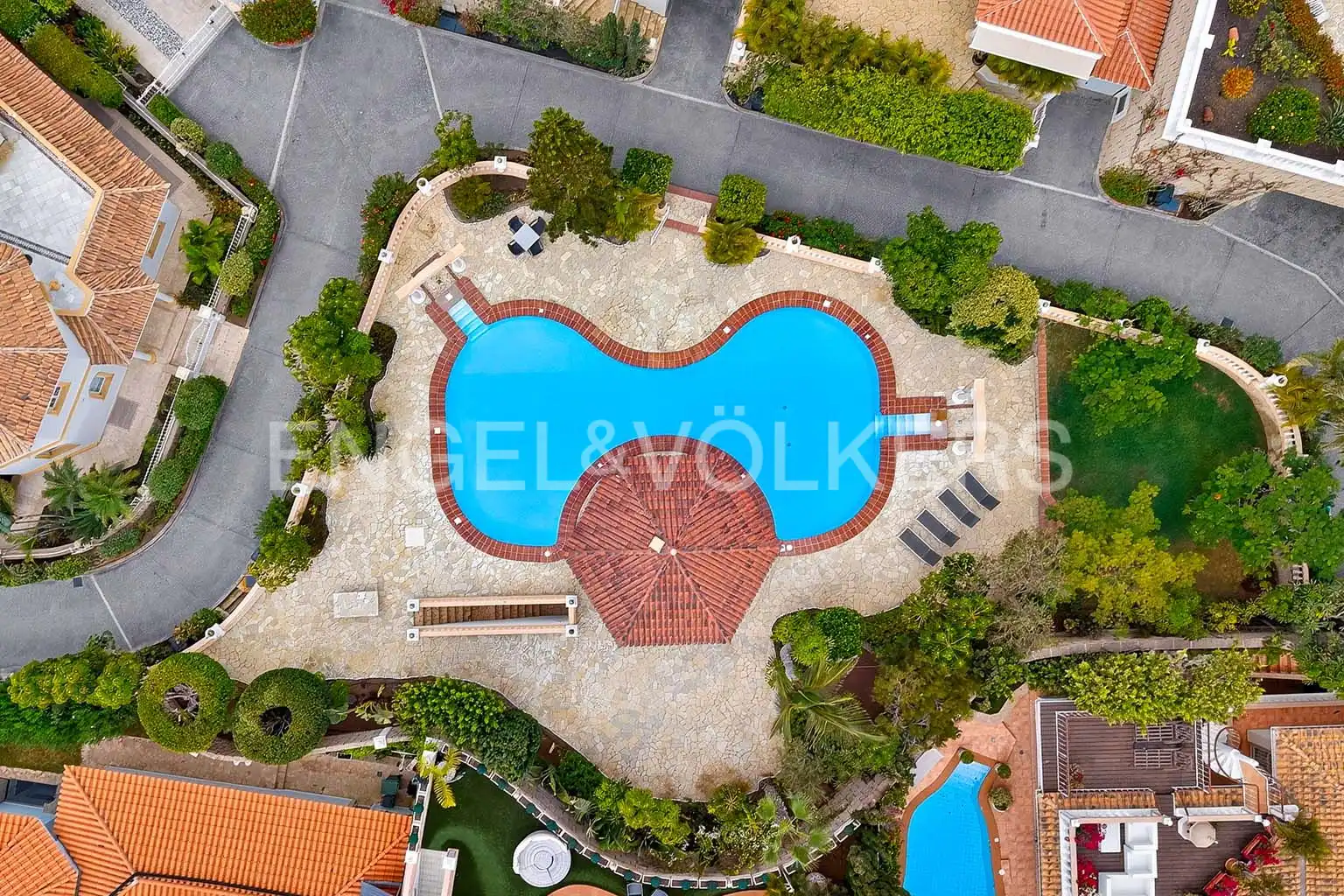 Swimming pool of Houses for sale in Costa Adeje