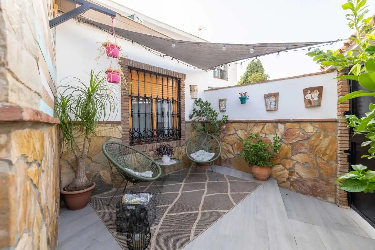 Terrassa de Casa o xalet en venda en Torremolinos amb Aire condicionat, Calefacció i Jardí privat