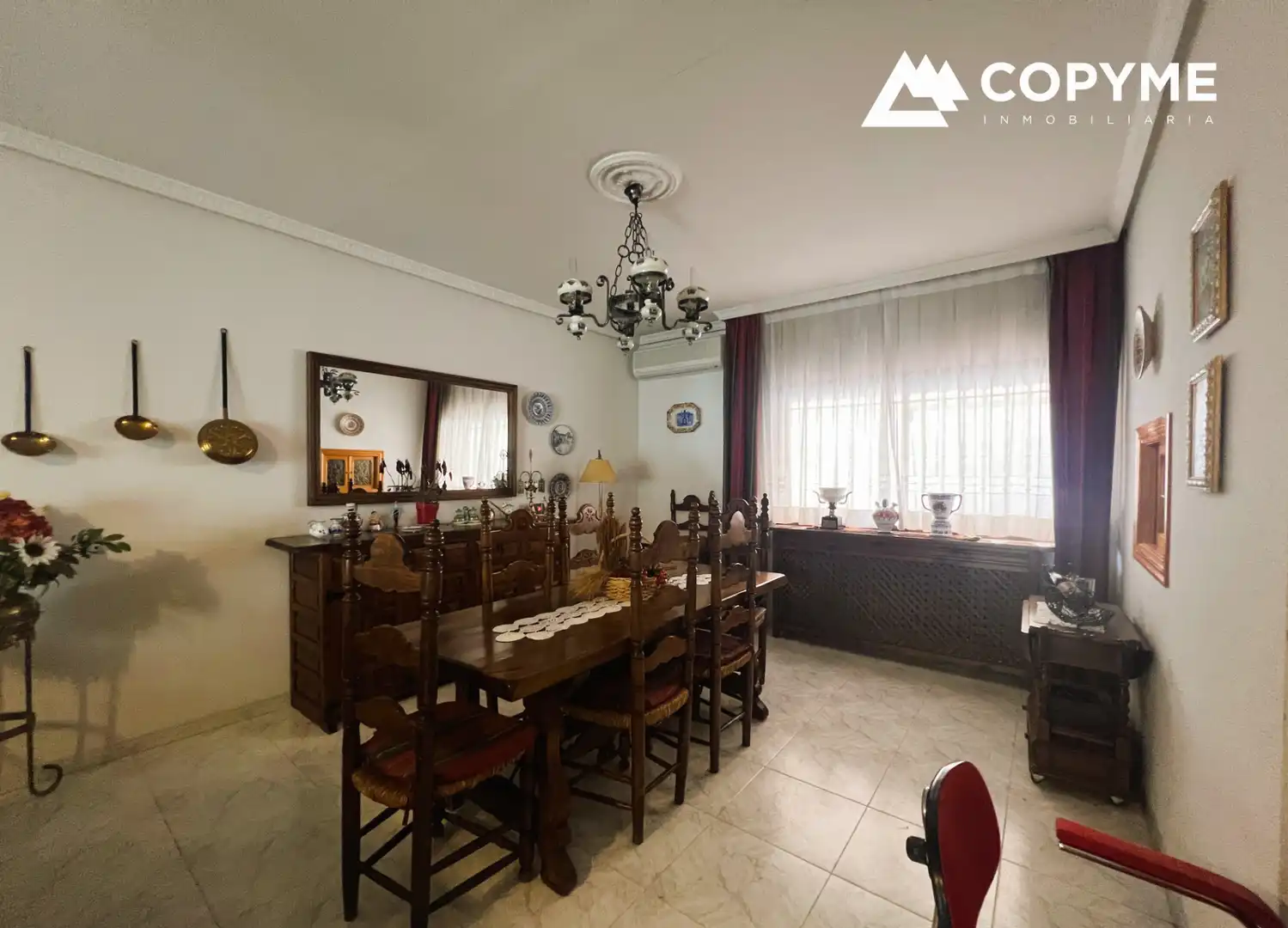 Comedor de Casa adosada en venta en Gerindote con Aire acondicionado, Jardín privado y Amueblado