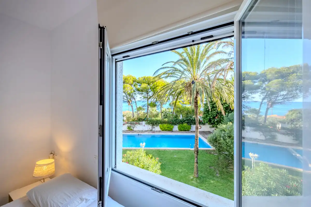 Bedroom of Apartments for sale in Dénia  with Air Conditioner and Community pool