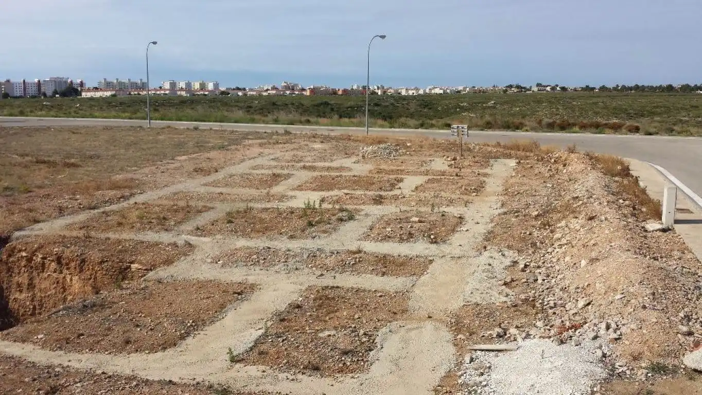 Wohnbaugrundstück zum Verkauf in Platja de Mont-roig