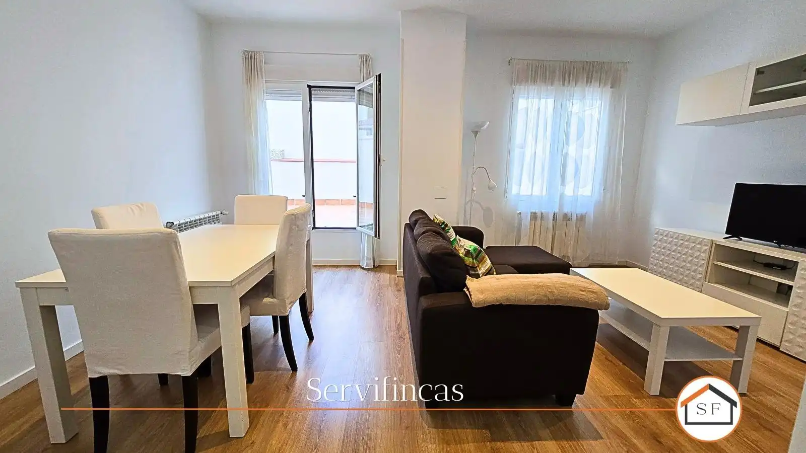 Living room of Flat for rent in Madrid  with Heating and Furnished
