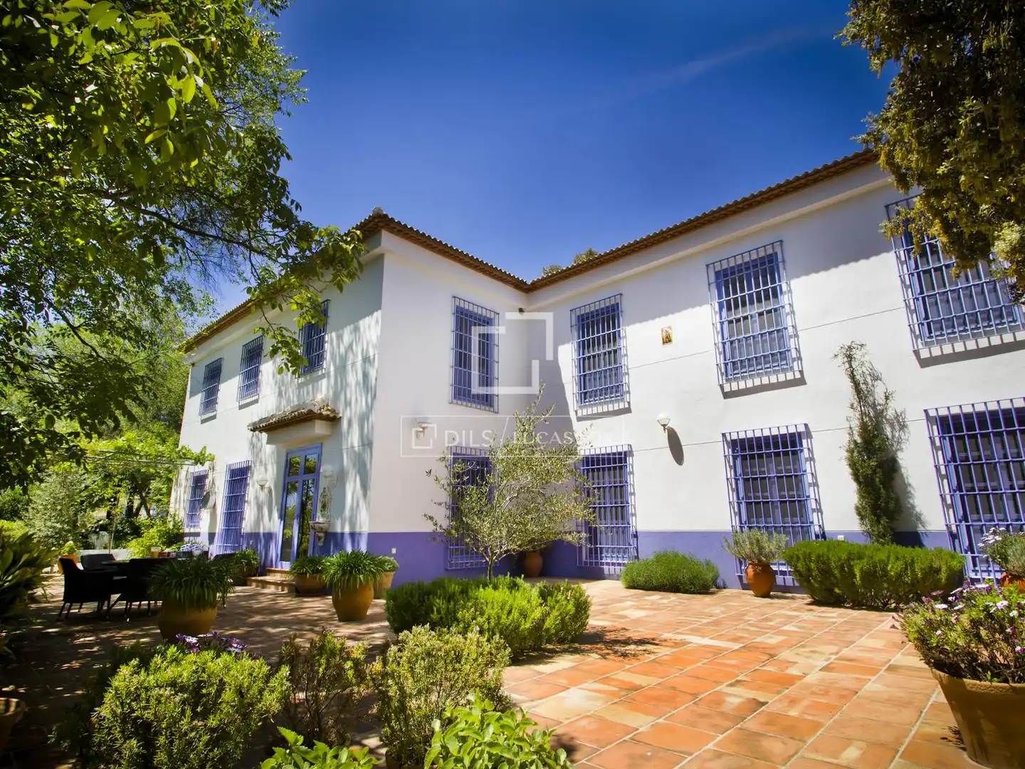 Vista exterior de Finca rústica en venda en Archidona amb Aire condicionat, Calefacció i Jardí privat