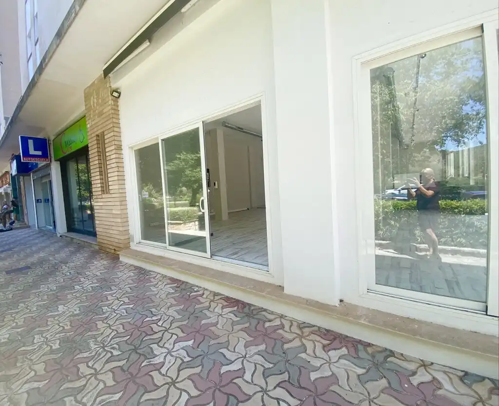 Terrasse von Büro zur Miete in Calvià