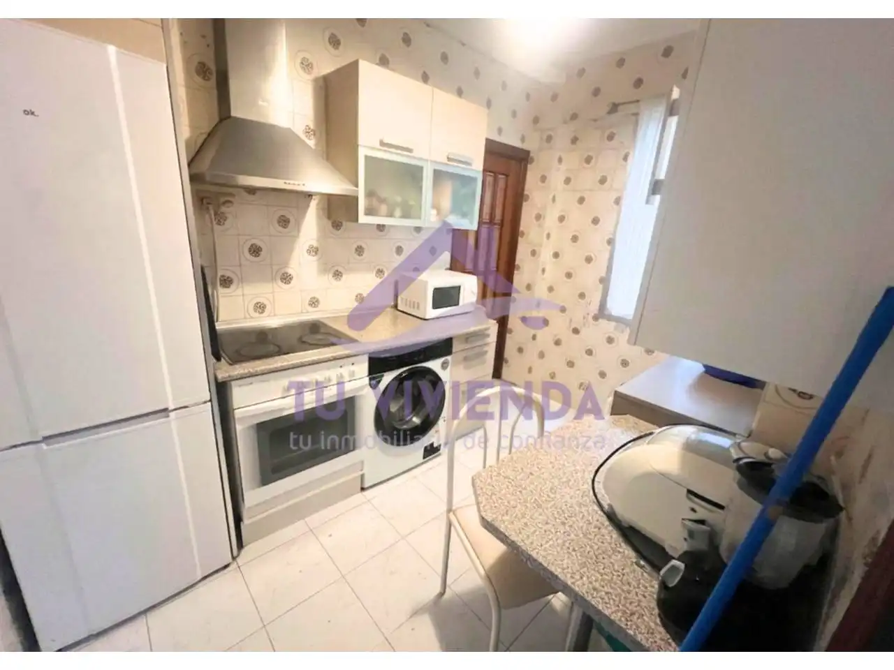 Kitchen of Flat for sale in Valladolid  with Terrace and Storage room