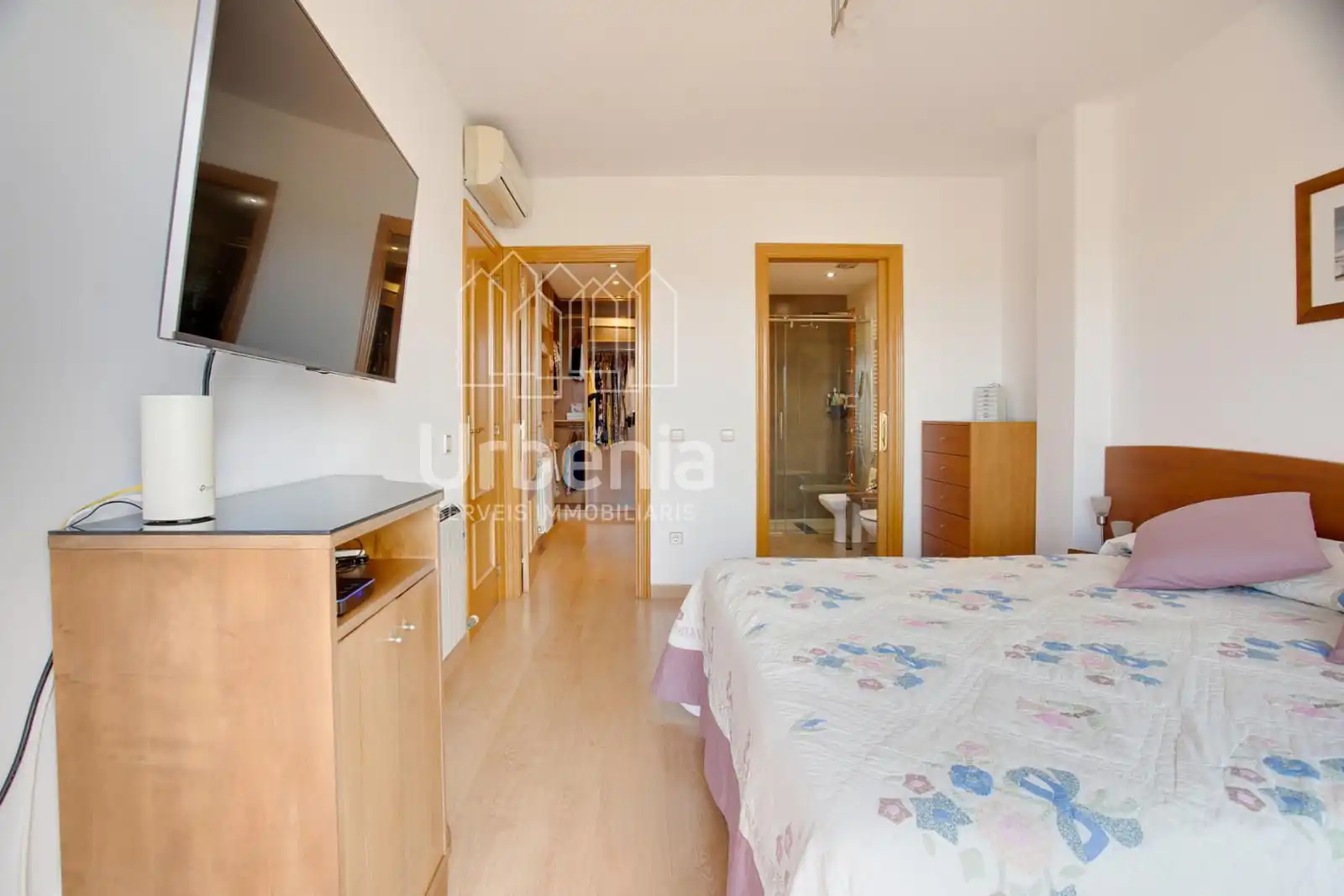 Dormitori de Casa o xalet en venda en Pineda de Mar amb Aire condicionat, Calefacció i Terrassa