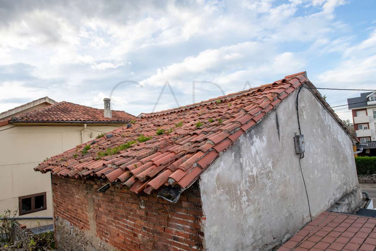 Vista exterior de Casa o xalet en venda en Marina de Cudeyo amb Traster