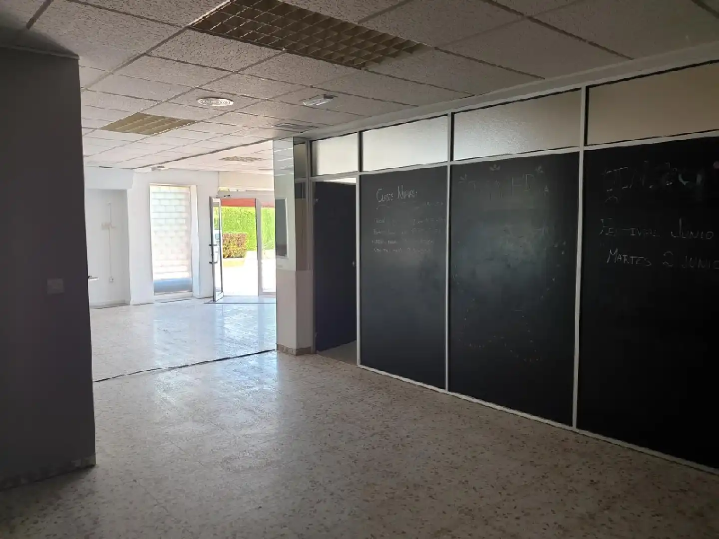 Local en venta en San Antonio de Benagéber con Aire acondicionado