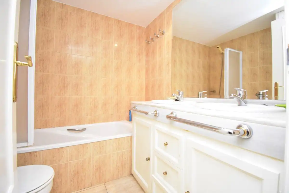 Appartement compact à vendre à Calahonda, imagen 9