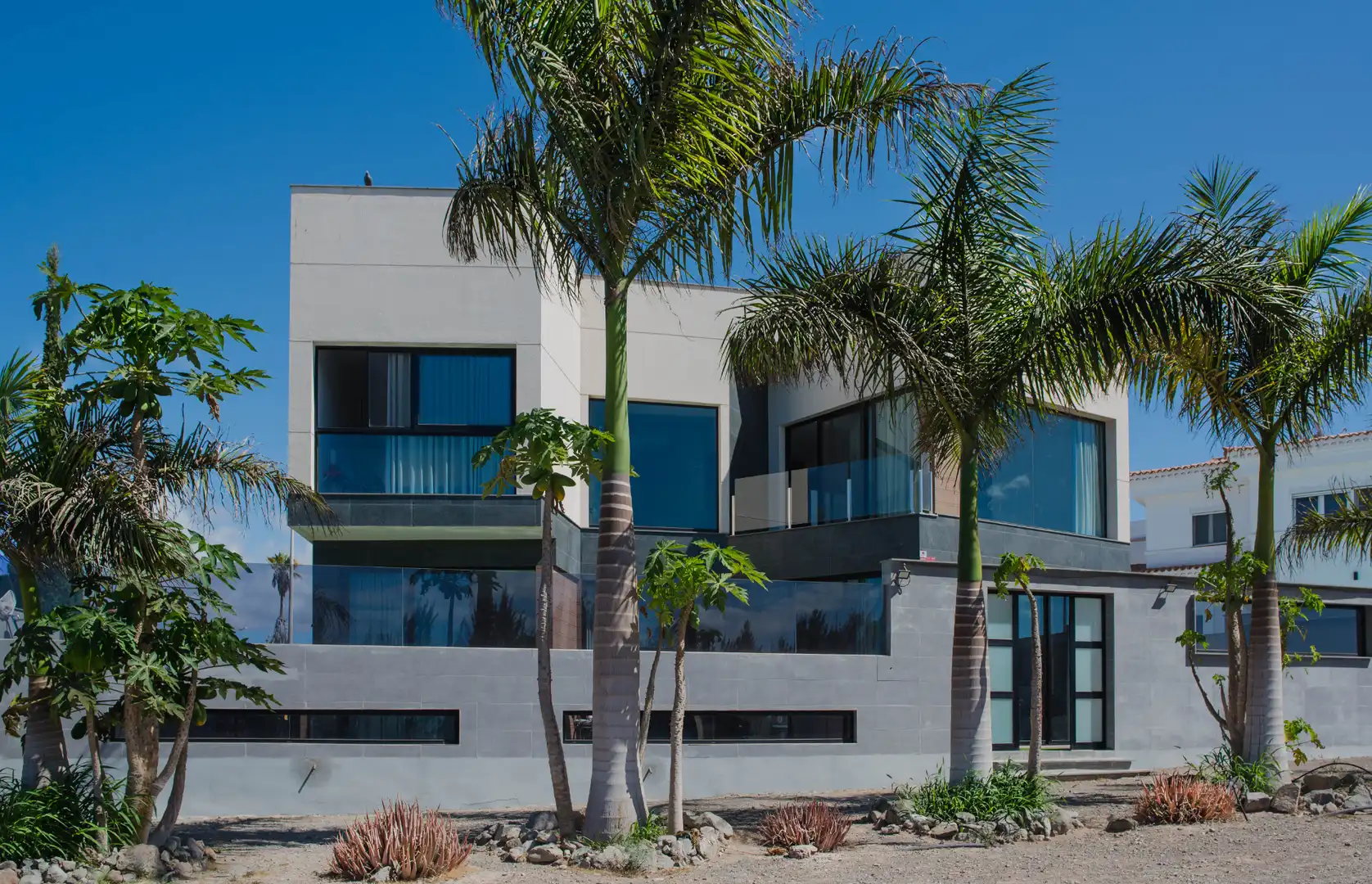 Vista exterior de Casa o chalet de alquiler en San Bartolomé de Tirajana con Aire acondicionado, Calefacción y Jardín privado