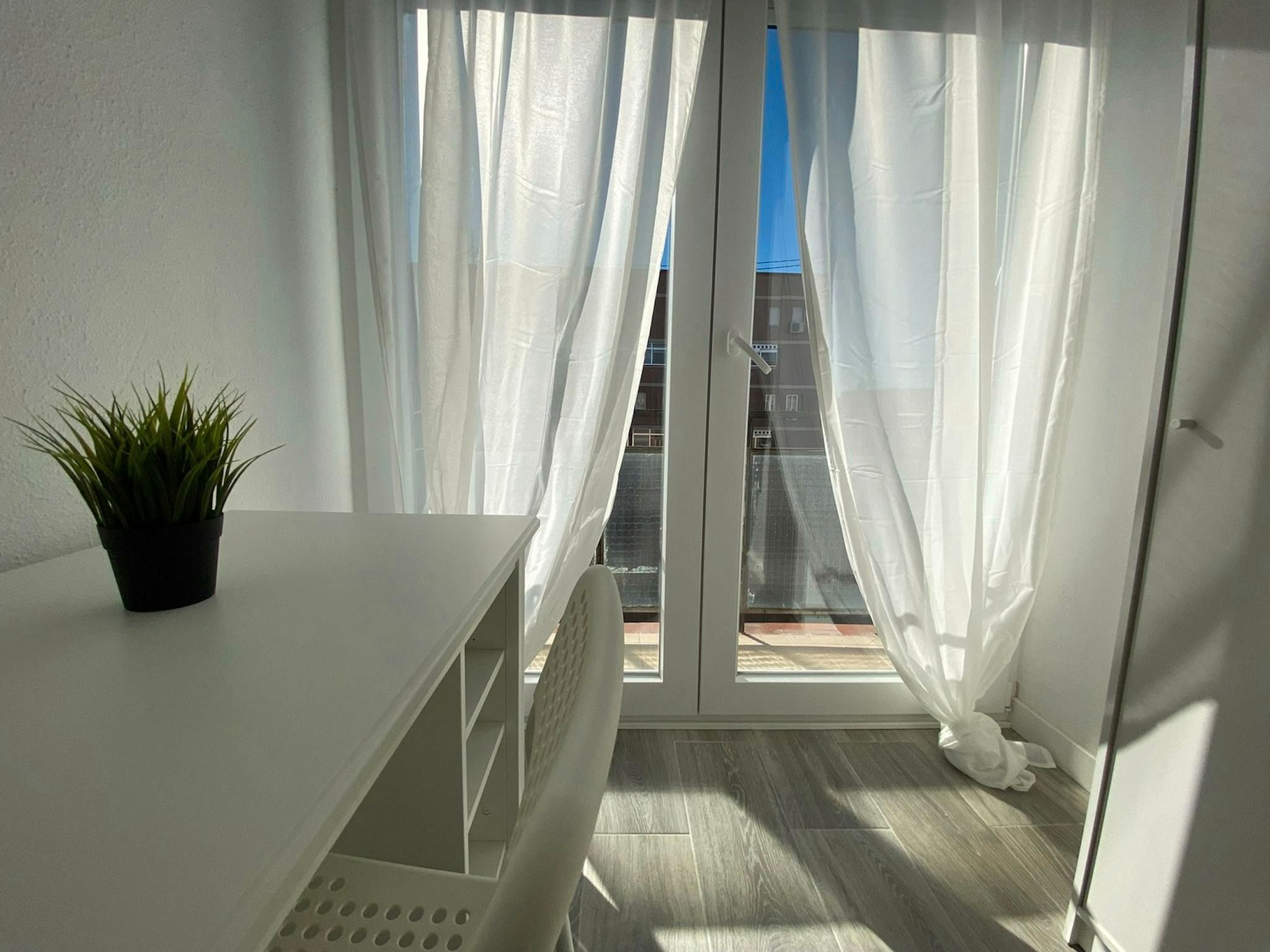 Flat to share in N/A, Pinar del Rey
