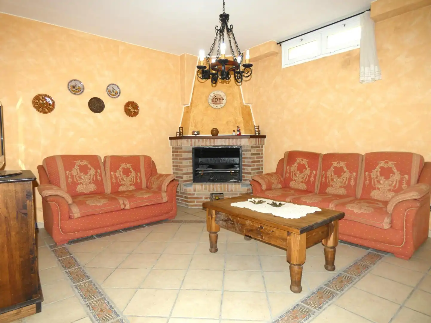 Sala d'estar de Casa o xalet en venda en Utebo amb Aire condicionat, Calefacció i Jardí privat