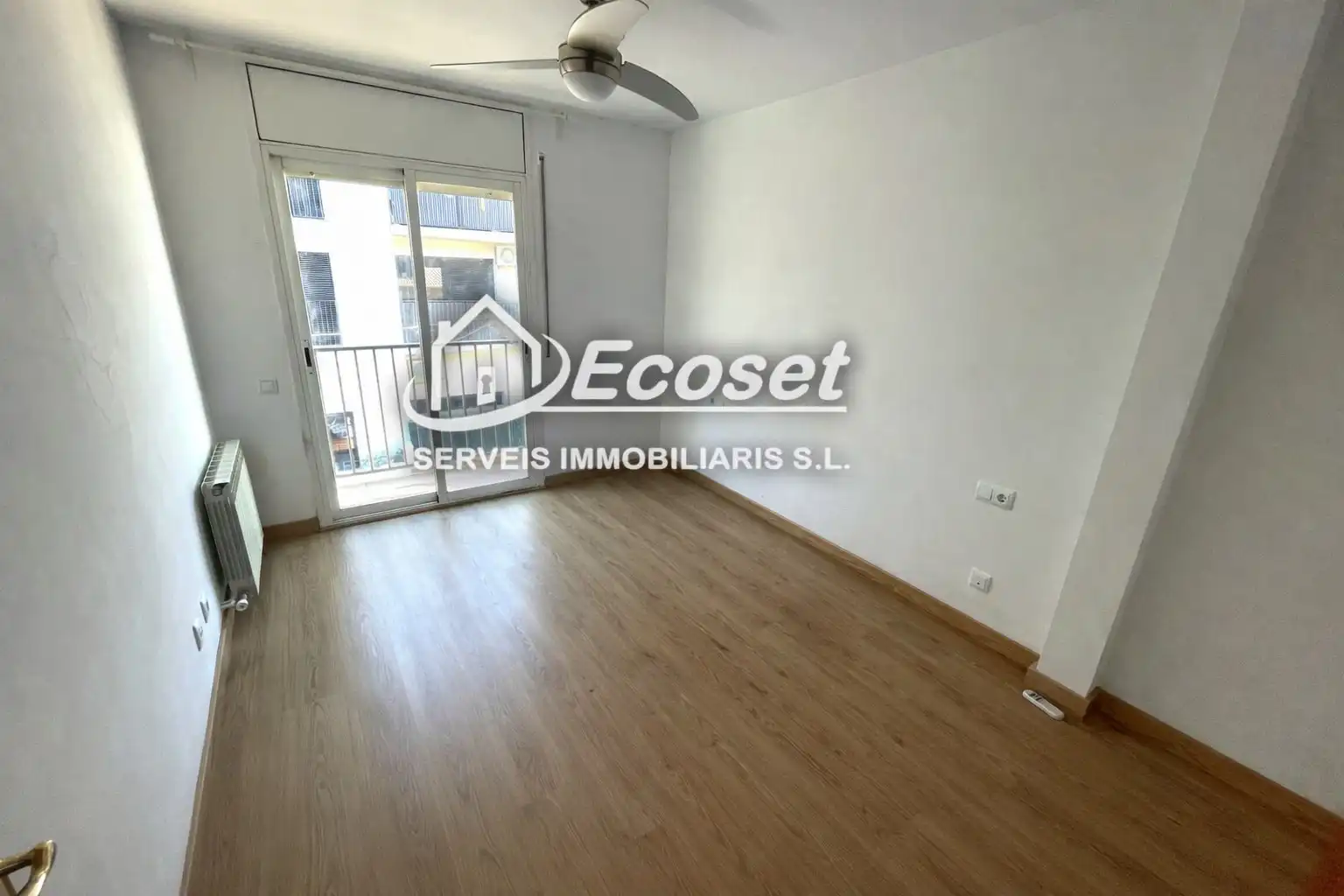 Bedroom of Duplexes for sale in Vallirana  with Air Conditioner, Heating and Oven