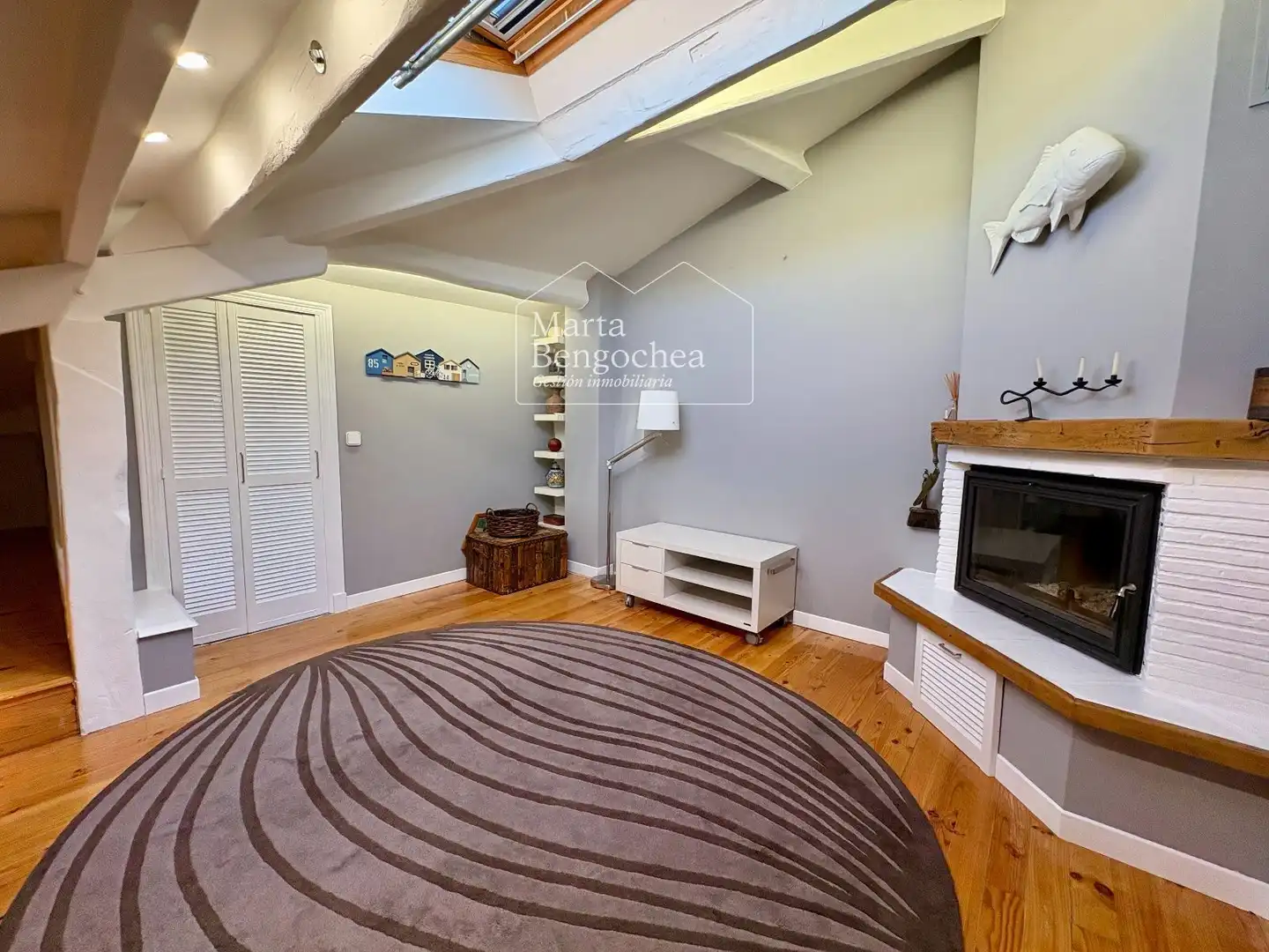 Attic for sale in Vitoria - Gasteiz  with Heating and Furnished