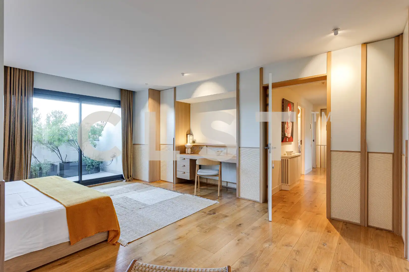 Schlafzimmer von Dachboden zur Miete in Barcelona mit Klimaanlage, Heizung und Parkett
