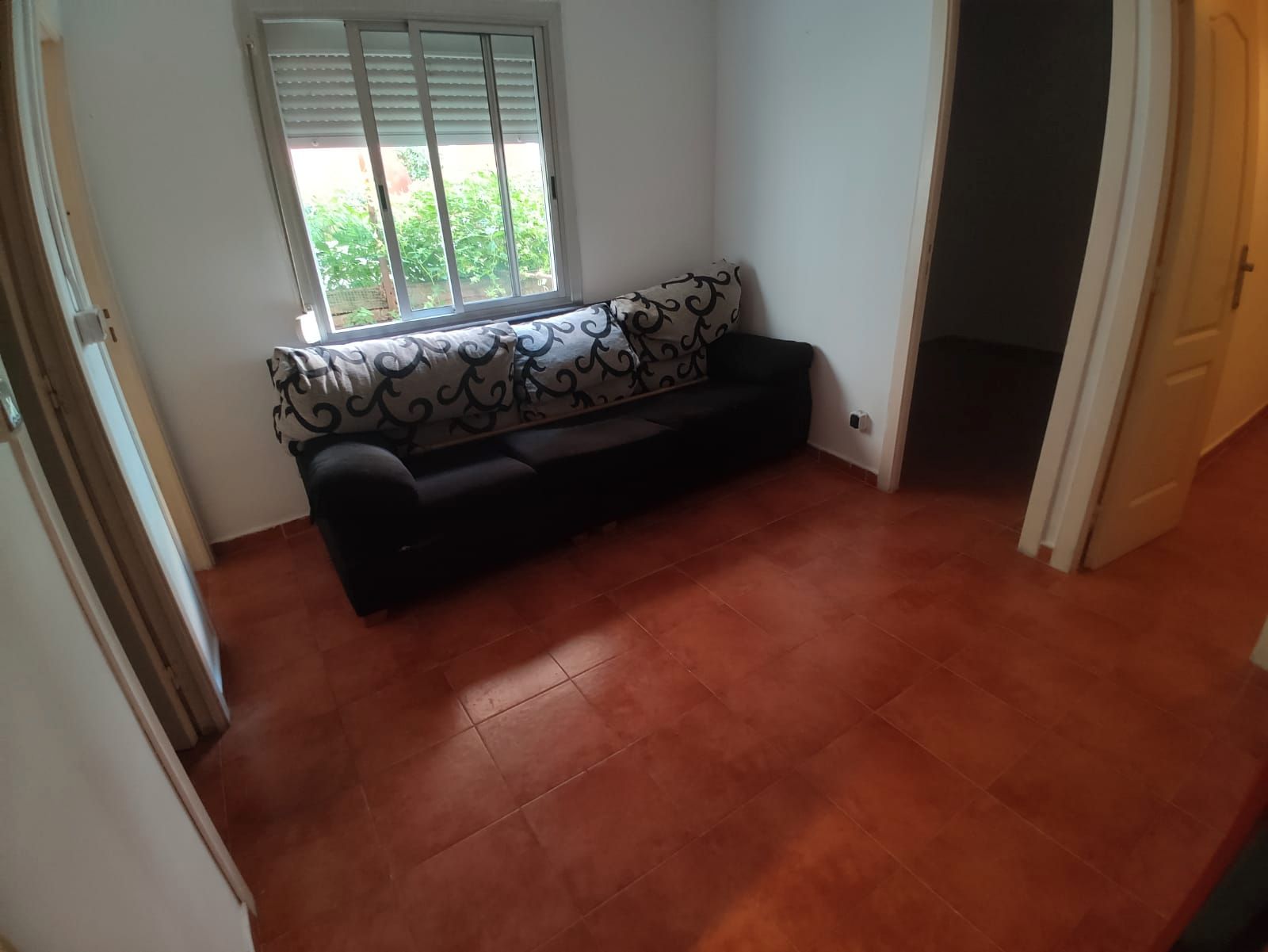 Living room of Flat for sale in Badalona  with Furnished
