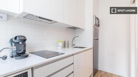 Photo 3 of Study to share in San Juan Bautista, Madrid