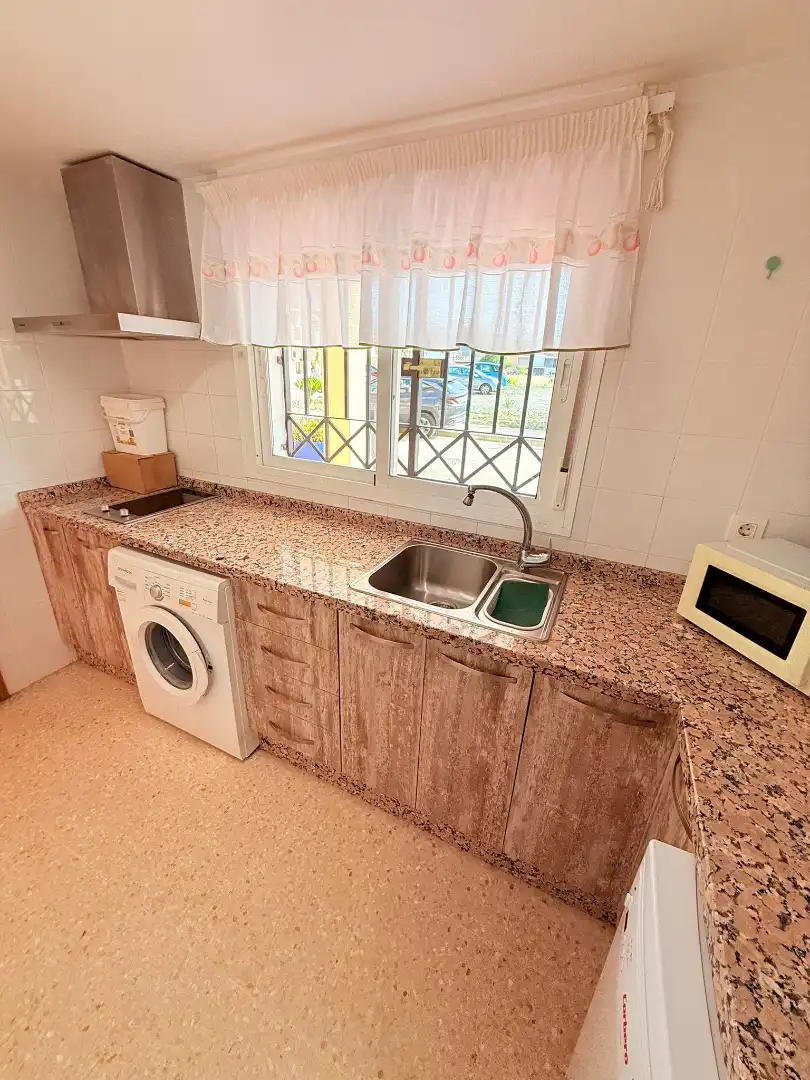 Kitchen of Flat for sale in Pizarra  with Air Conditioner, Terrace and Storage room