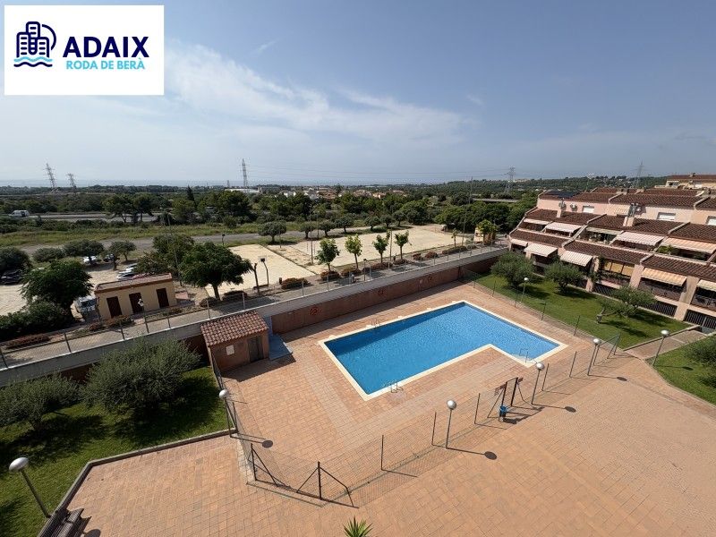 Piscina de Àtic en venda en Roda de Berà amb Aire condicionat, Terrassa i Piscina