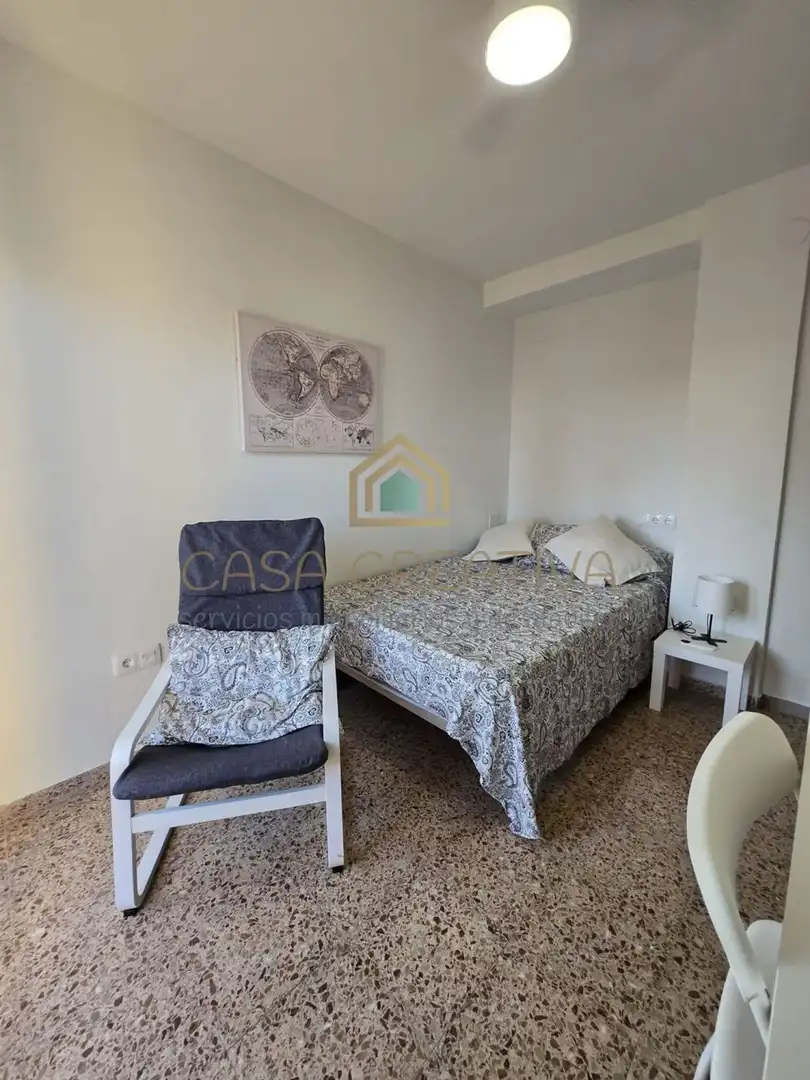 Zimmer in Avenida BLASCO IBAÑEZ, Ciutat Jardí