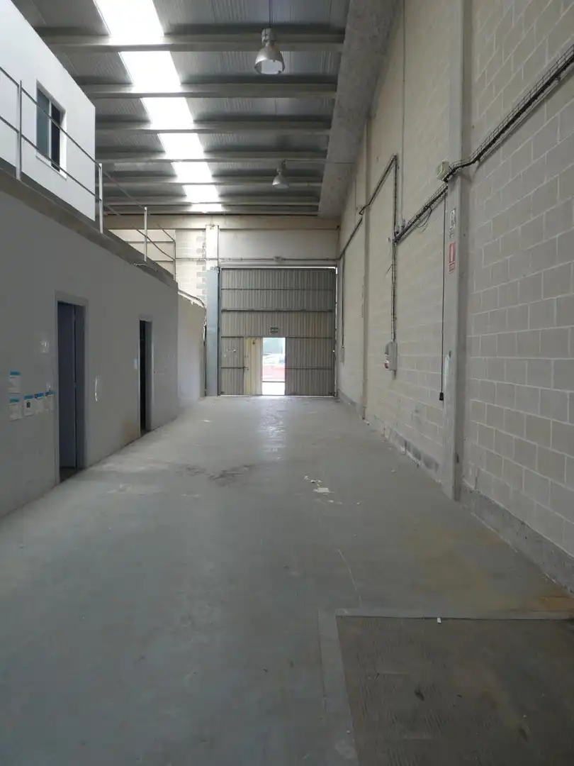 Fabrikhallen zum Verkauf in Tudela