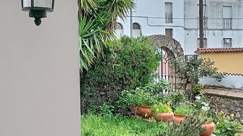 Casa independiente con piscina y jardín, imatge 2