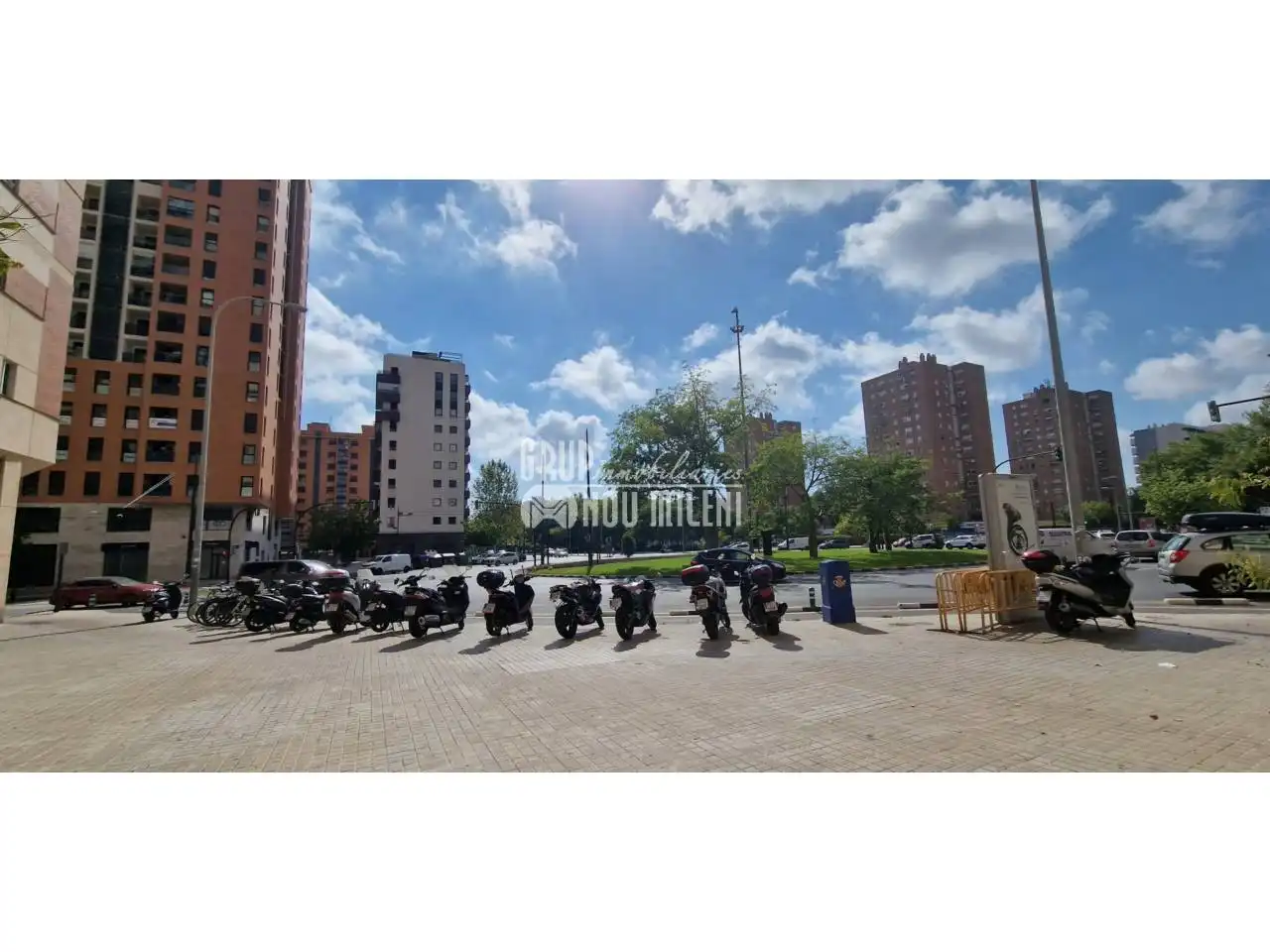 Vista exterior de Dúplex de lloguer en Valencia amb Aire condicionat, Jardí privat i Parquet