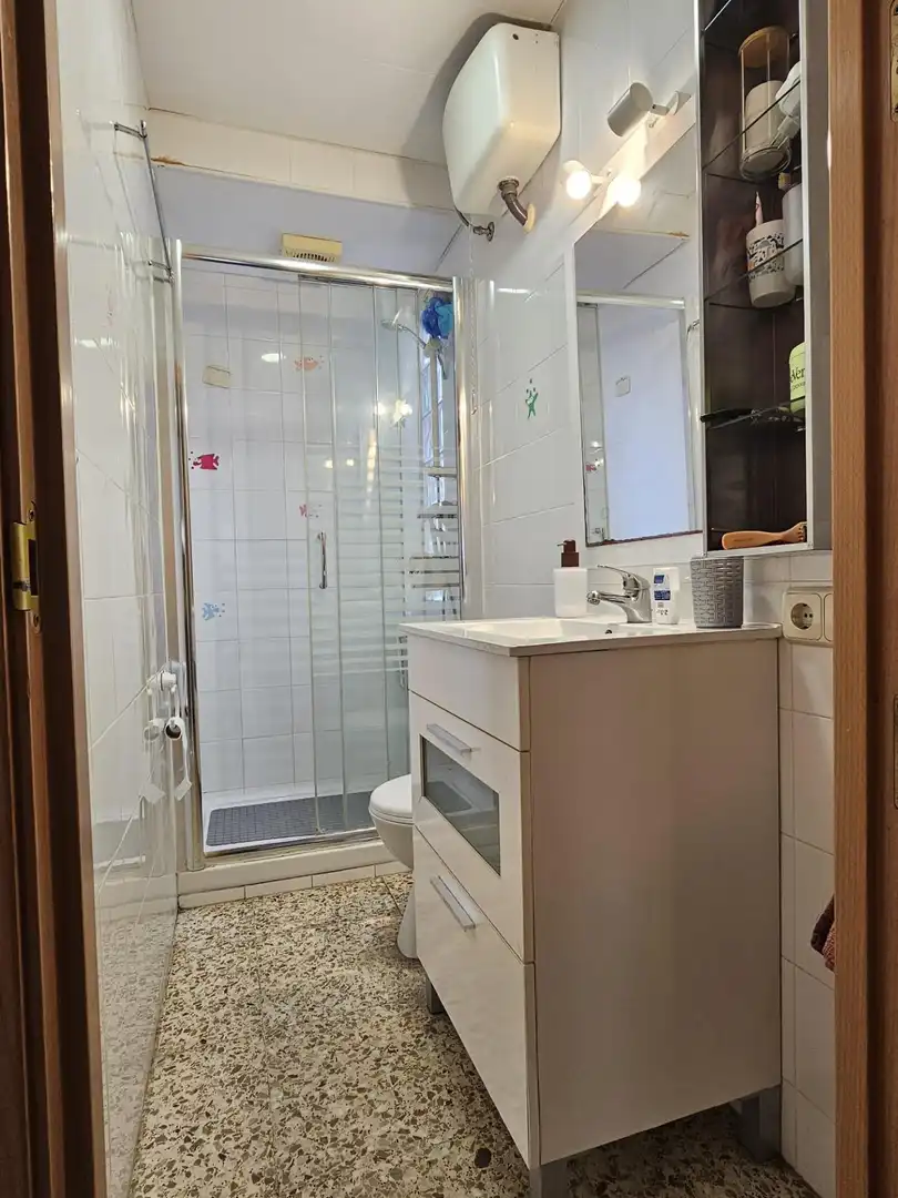 Bany de Apartament en venda en L'Ametlla de Mar  amb Aire condicionat, Calefacció i Traster