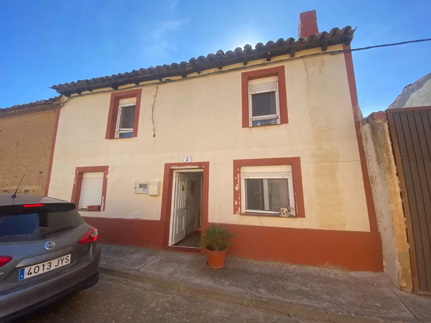 Vista exterior de Casa o xalet en venda en Requena de Campos, Palencia