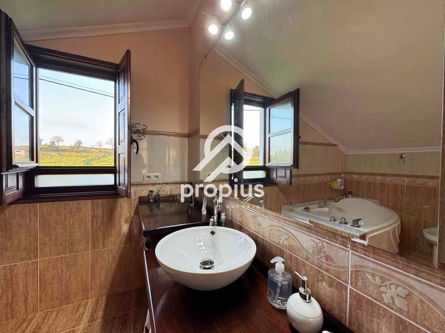 Bathroom of Houses for sale in Ribadedeva  with Heating, Private garden and Terrace