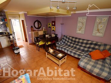 Maison mitoyenne avec balcon à vendre à Calle Camí Serradal