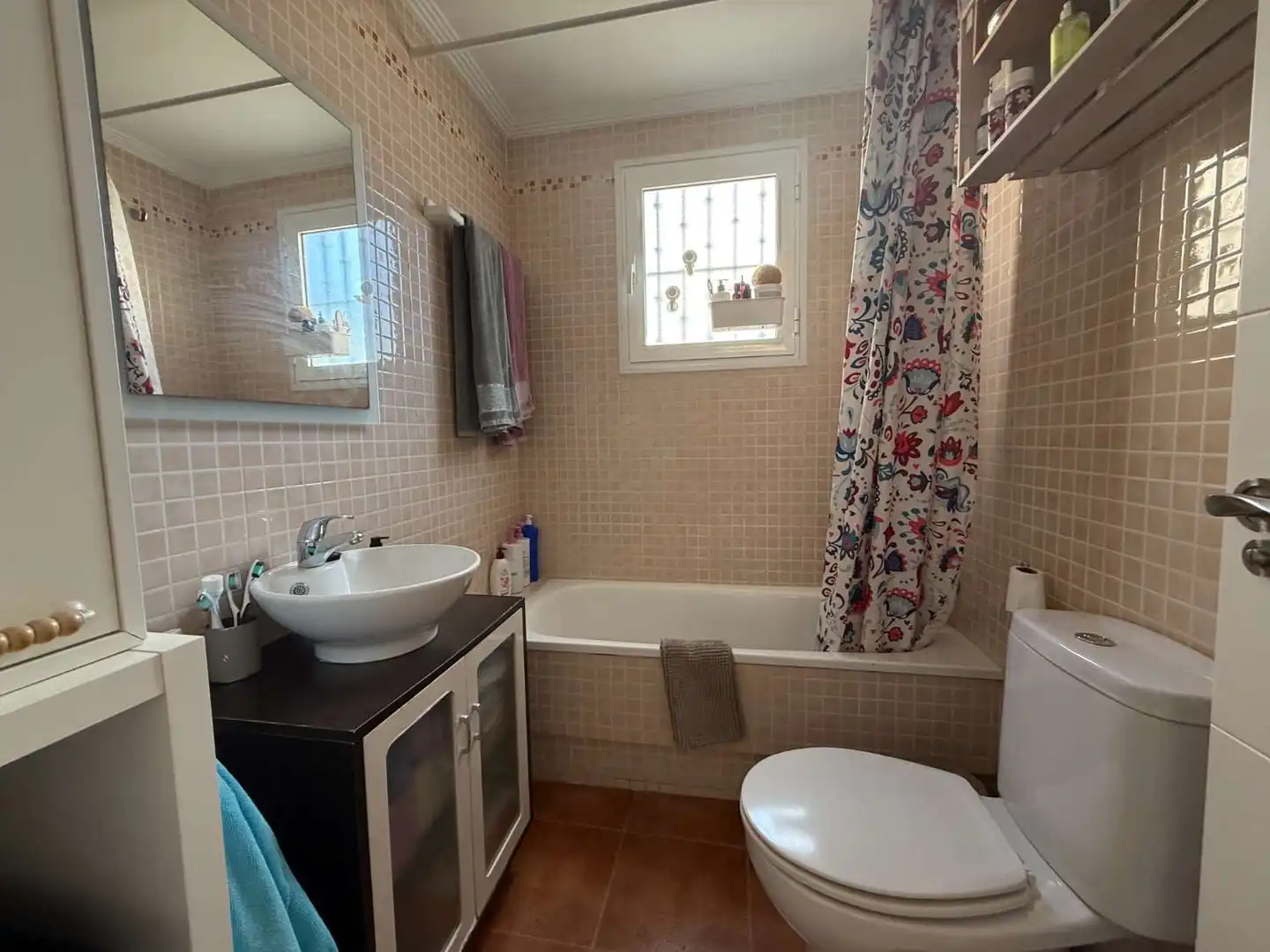 Baño de Apartamento en venta en Nueva Torrevieja - Aguas Nuevas