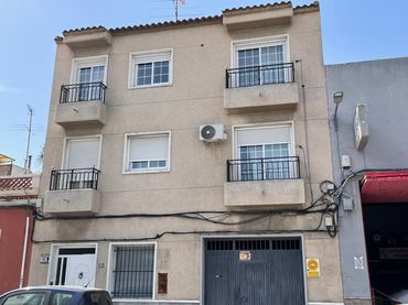 Flat for sale in Avenida de Crevillente 13