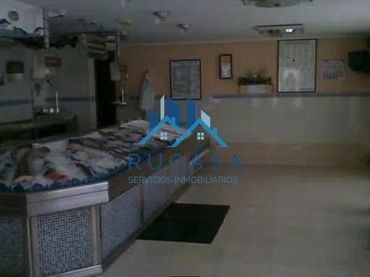 Local commercial à vendre à Cantabria