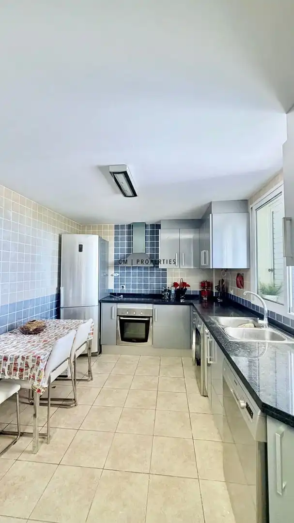 Cocina de Casa o chalet en venta en Torrent con Terraza, Trastero y Piscina