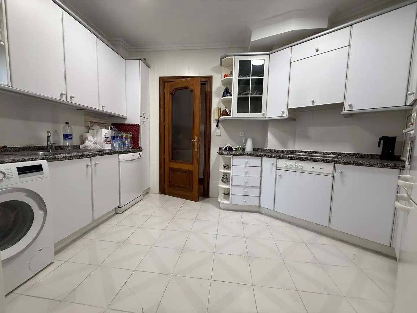 Cuina de Pis de lloguer en Salamanca amb Moblat