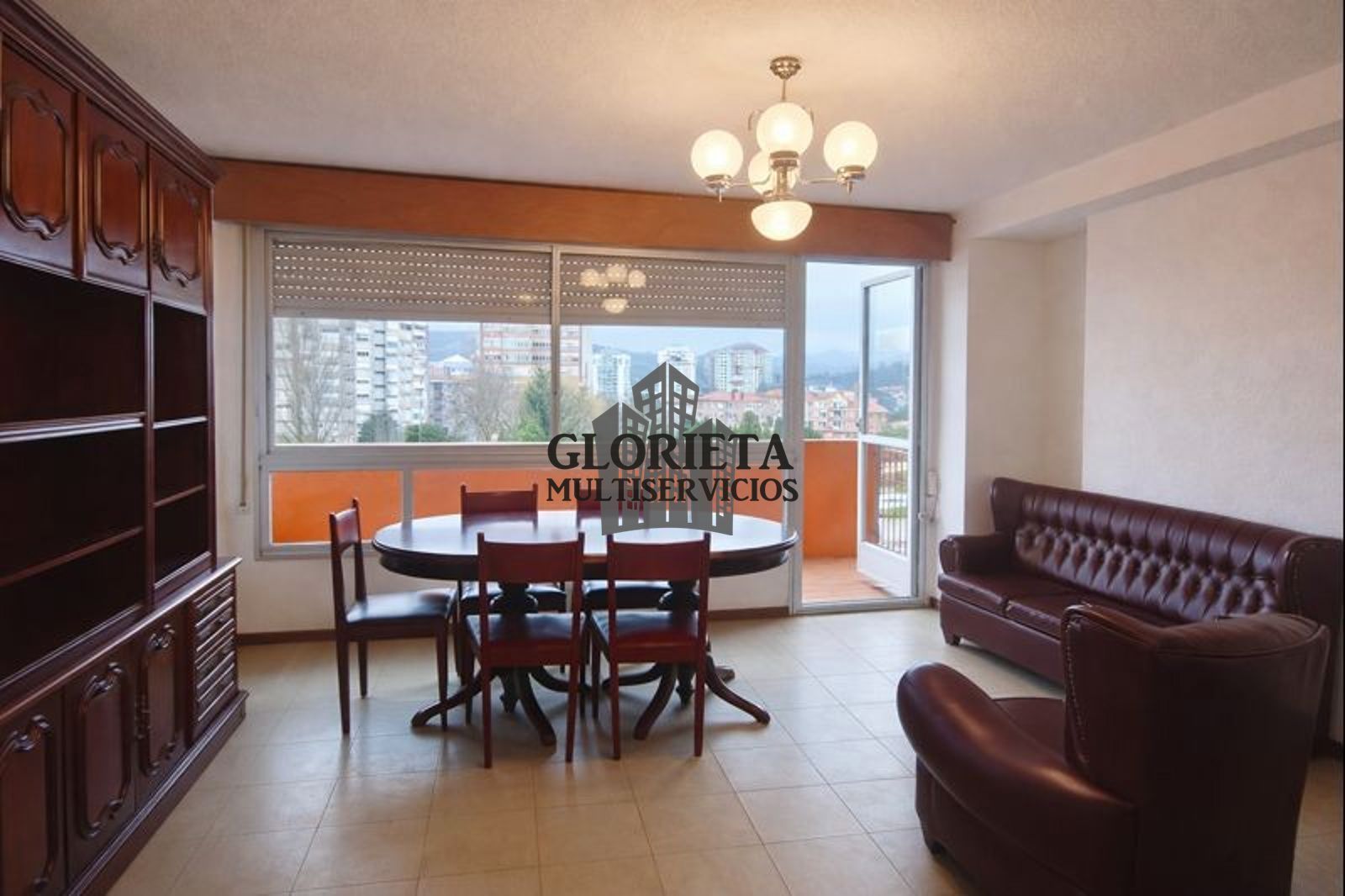 Living room of Flat for sale in Vigo   with Heating, Terrace and Storage room