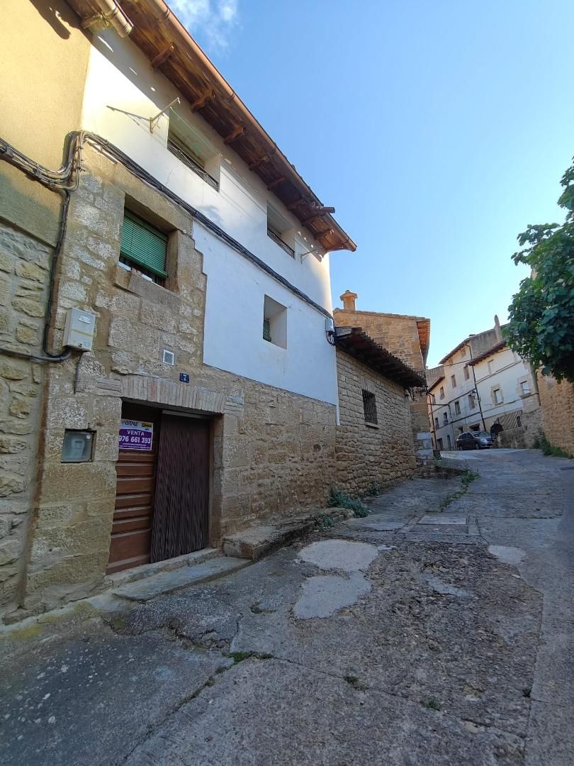 Vista exterior de Casa o xalet en venda en Uncastillo