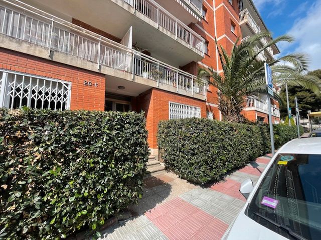 Exterior view of Flat to rent in Montgat  with Air Conditioner, Heating and Furnished
