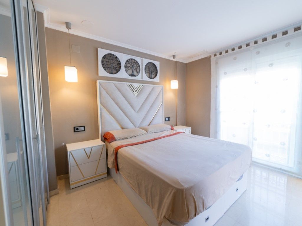 Bedroom of House or chalet for sale in Elche / Elx