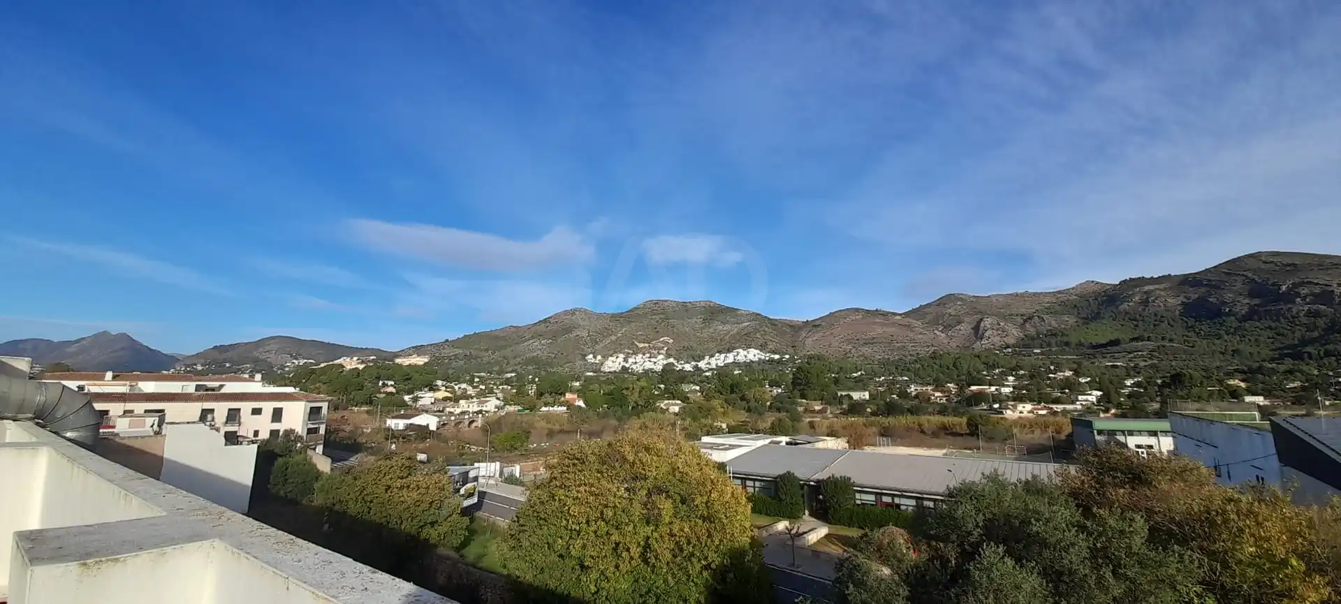 Vista exterior de Àtic en venda en Xaló amb Aire condicionat, Calefacció i Terrassa