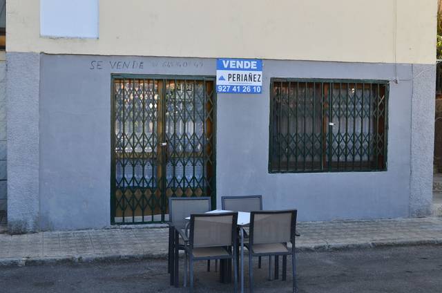 Local comercial en Venta en N/A en Los Pinos - El Pilar
