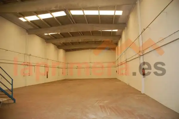 Industrial building to rent in Alaquàs, imagen 2
