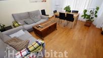 Living room of Flat for sale in Castellón de la Plana / Castelló de la Plana  with Heating, Parquet flooring and Storage room