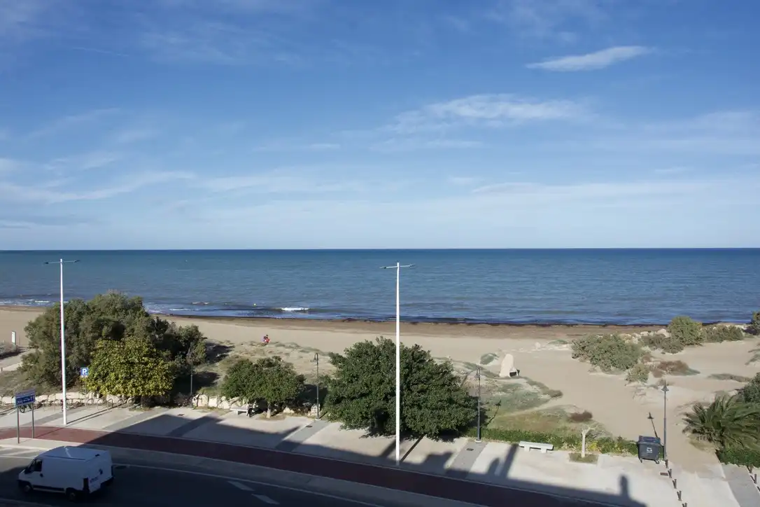 Apartamento con ascensor en venta en Centro Urbano, imagen 2