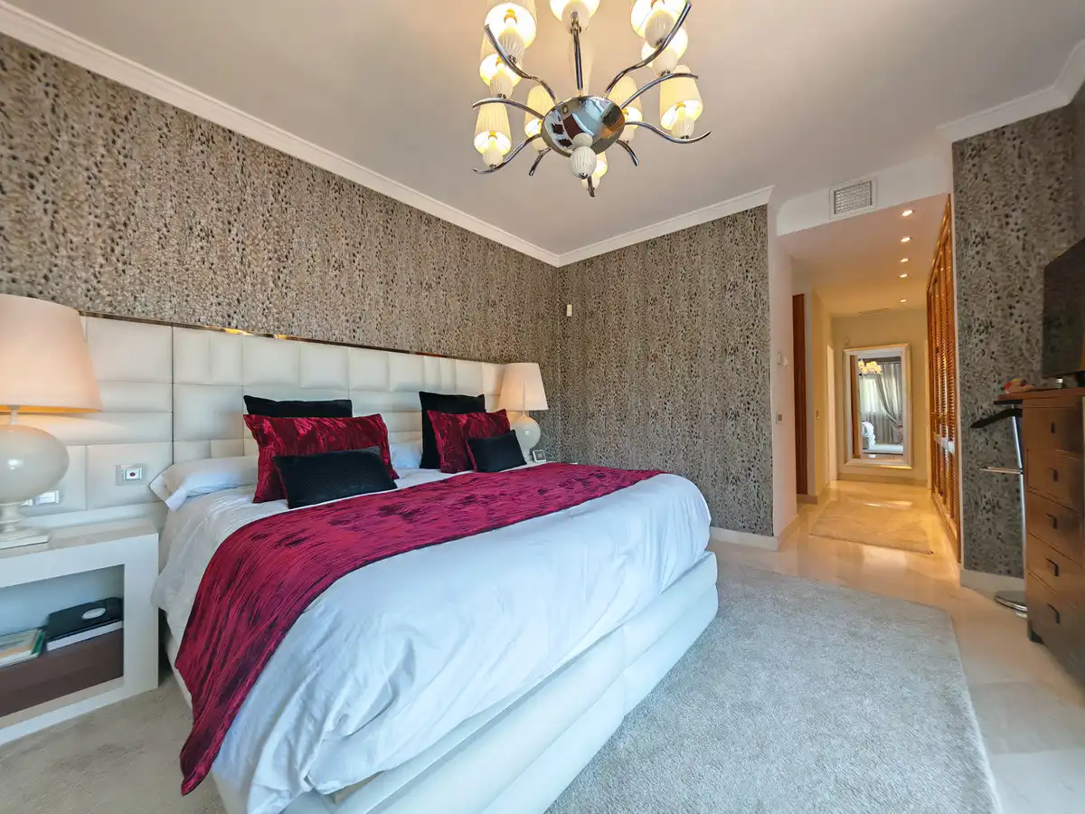 Bedroom of Houses for sale in Marbella  with Air Conditioner, Heating and Private garden