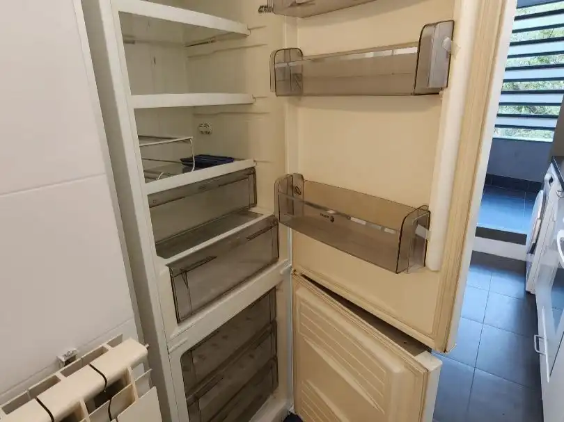 Kitchen of Flat for rent in Madrid  with Air Conditioner, Heating and Private garden