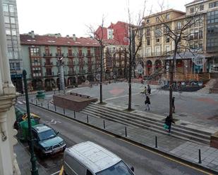 Vista exterior de Pis en venda en Torrelavega  amb Calefacció, Parquet i Moblat