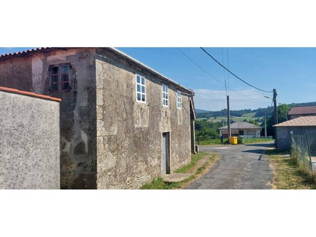 Casa-chalet en Venta en Poblado Pereiro-Laro, 14 en Silleda