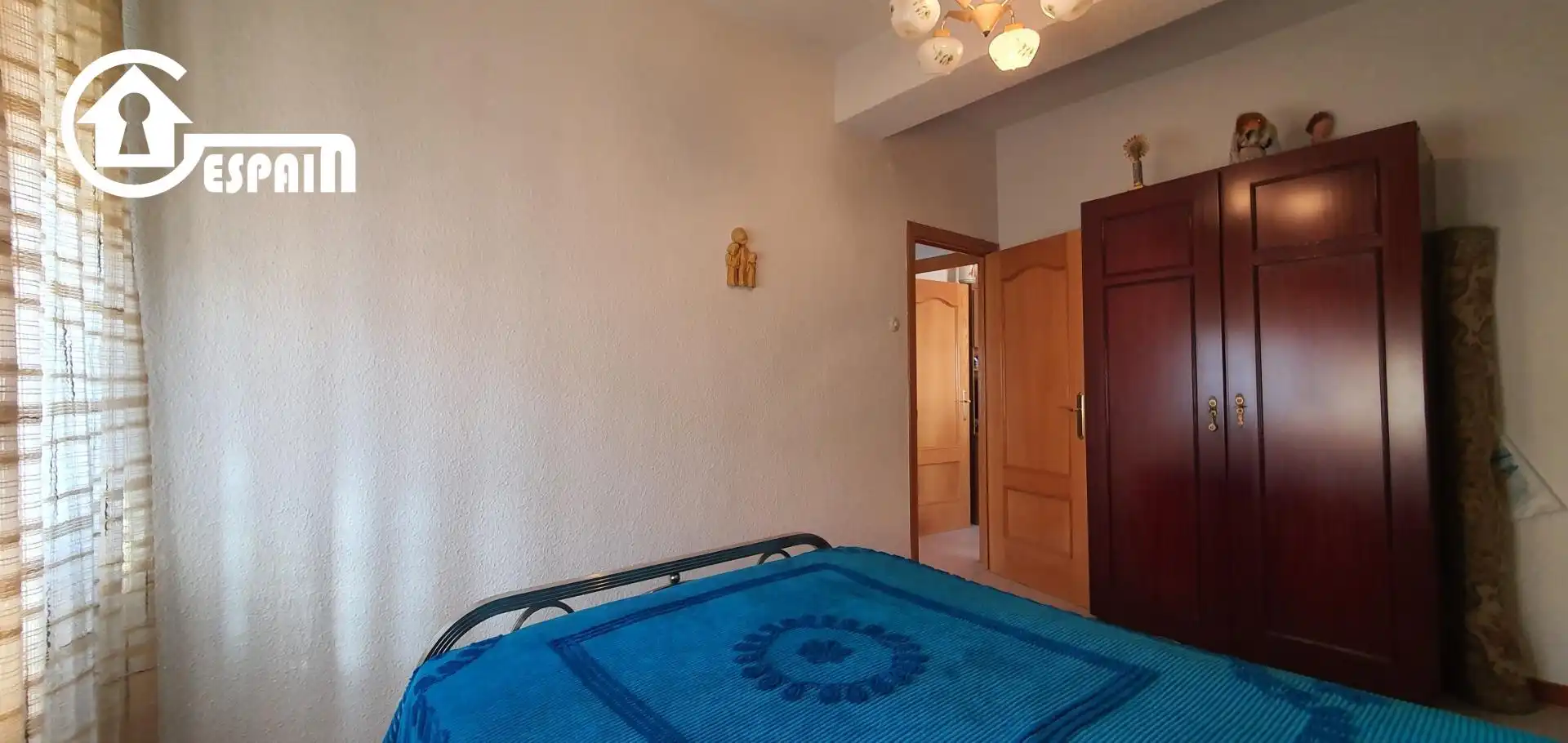 Habitación de Piso en venta en Madrid con Terraza